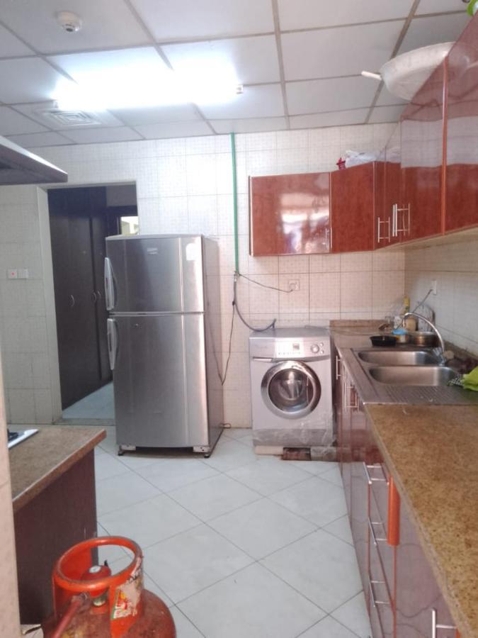 Abree Building New Hostel 迪拜 外观 照片